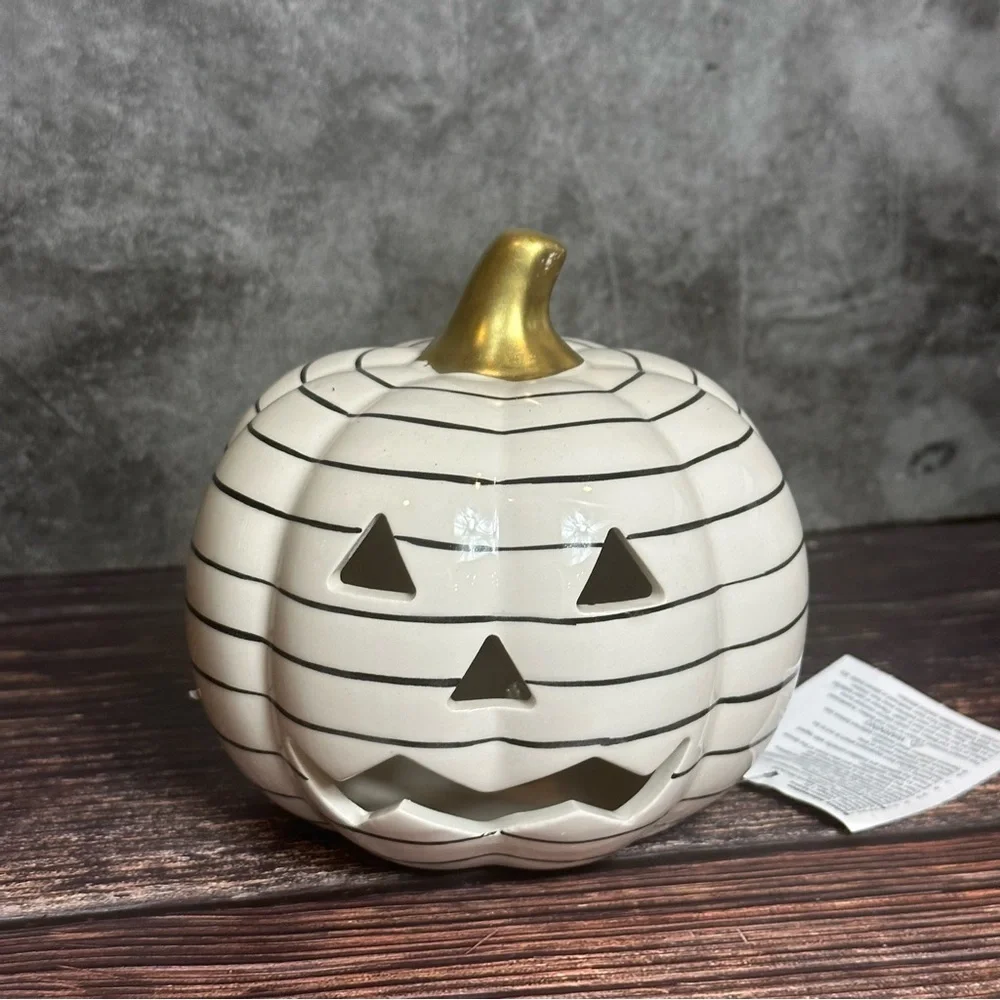Set of 3 Target Bullseye Halloween 2022 Ceramic LED Light Up Pumpkins